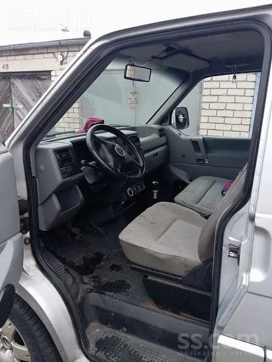 Volkswagen Transporter 1991 photo 5