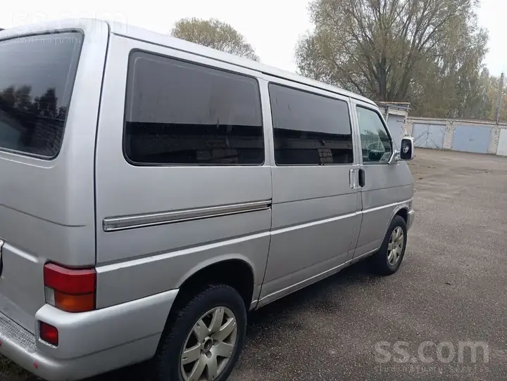 Volkswagen Transporter 1991 photo 4