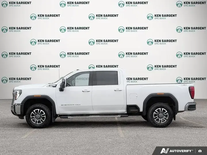 GMC Sierra 2500Hd 2024 photo 4