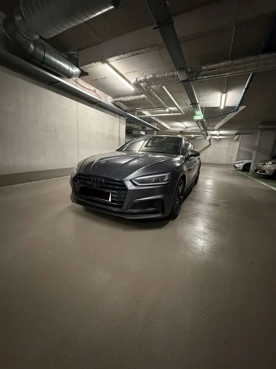 Audi A5 2017 photo 2