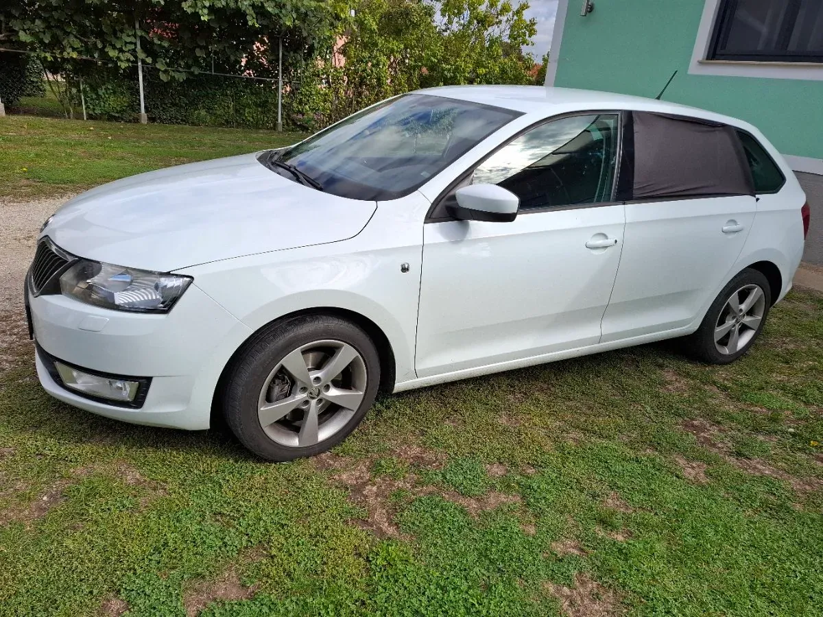 Skoda Rapid 2015 photo 2