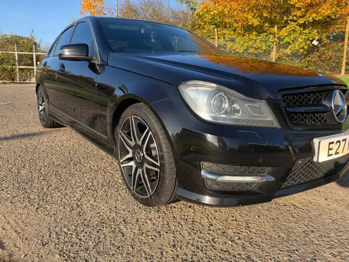 Mercedes-Benz C-Class 2013 photo 4