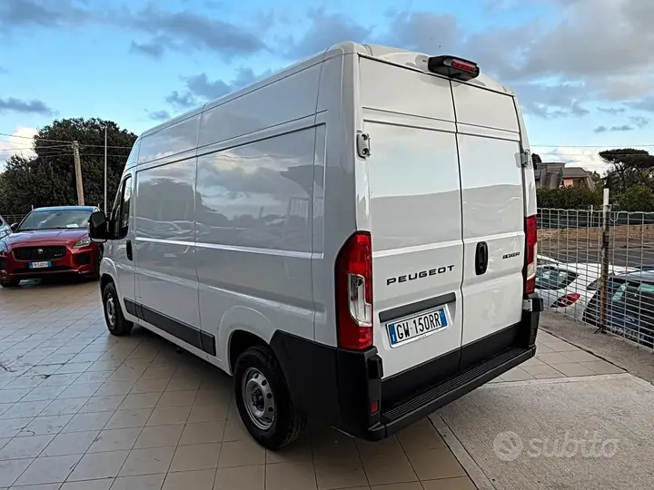 Peugeot Boxer 2024 photo 3