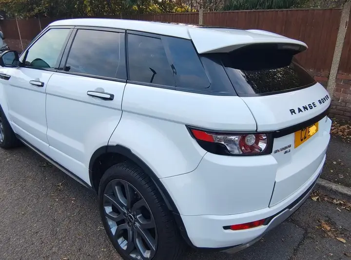 Land Rover Range Rover Evoque 2014 photo 4