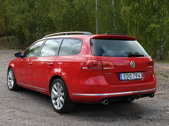 Volkswagen Passat 2014 photo 2