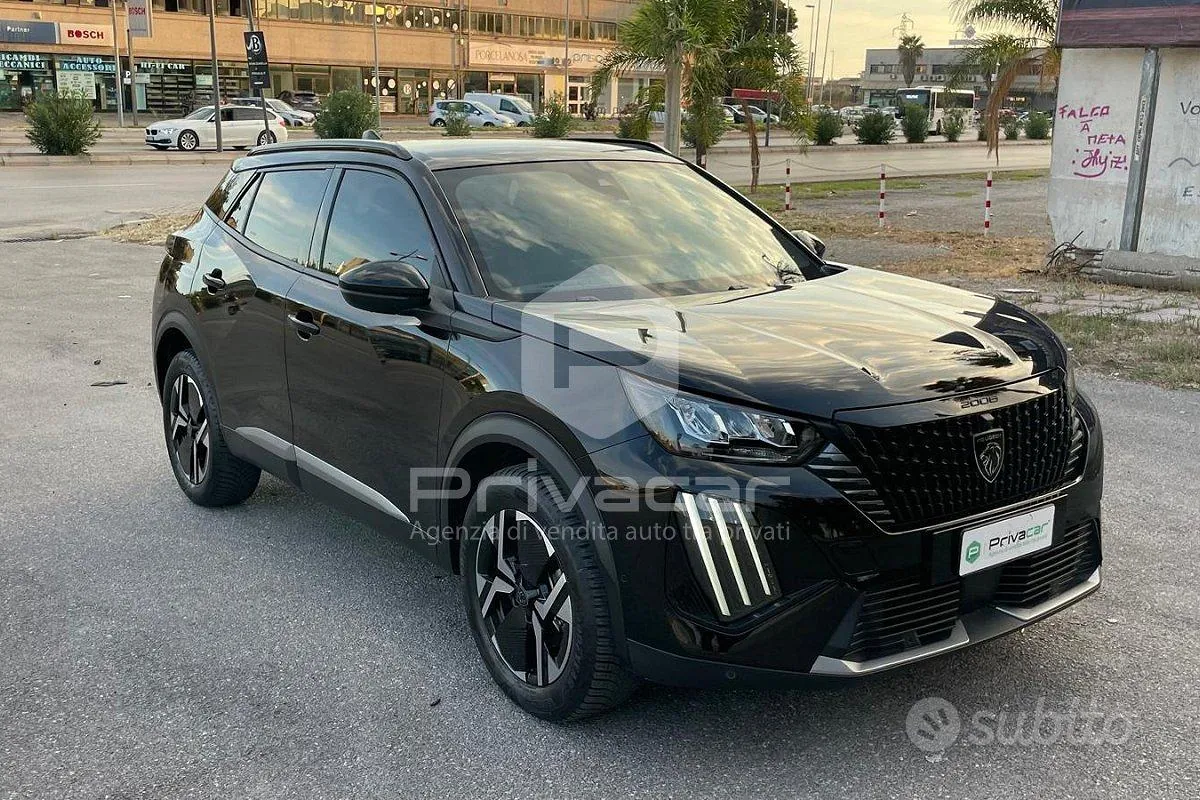 Peugeot 2008 2024 photo 3