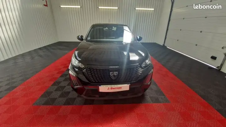 Peugeot 2008 2024 photo 2