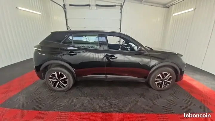 Peugeot 2008 2024 photo 4