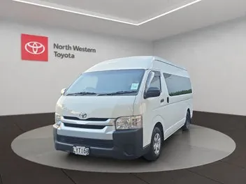 Toyota Hiace 2019 photo 4
