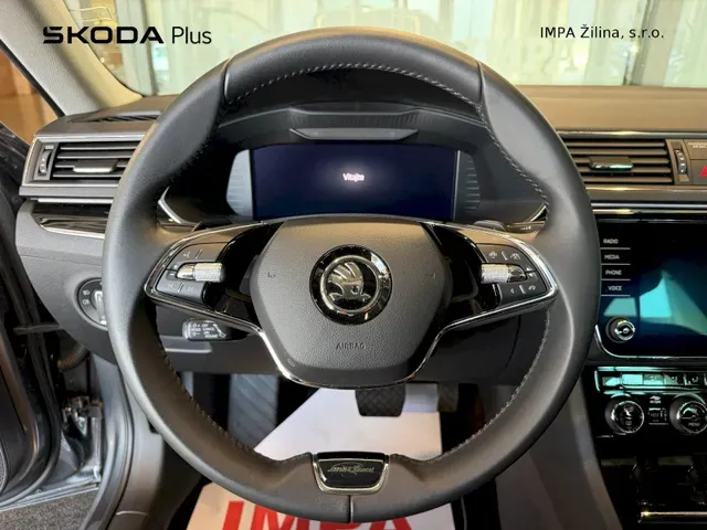 Skoda Superb 2023 photo 4