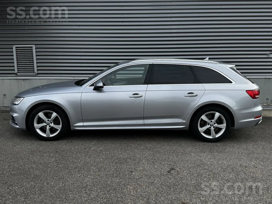 Audi A4 2019 photo 2