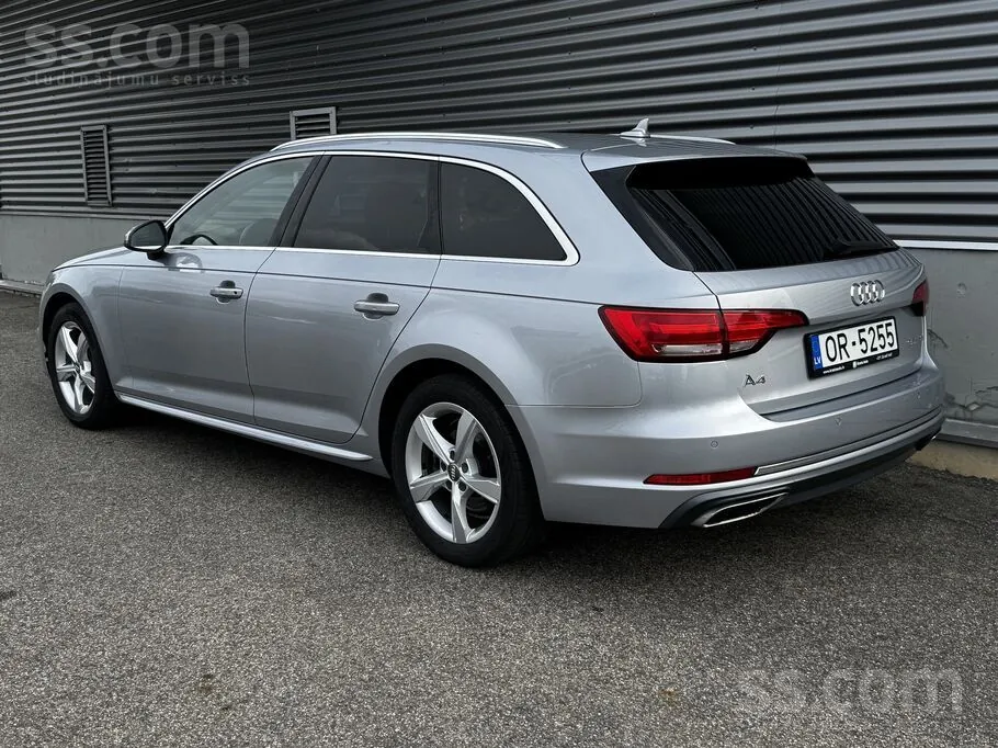 Audi A4 2019 photo 3