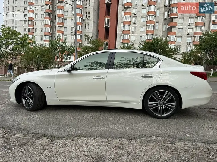 Infiniti Q50 2014 photo 2