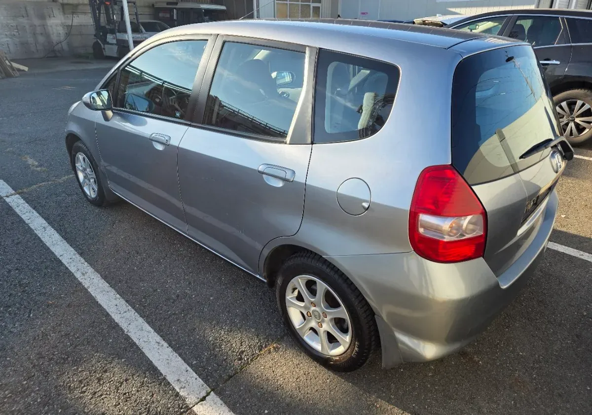 Honda Jazz 2007 photo 3