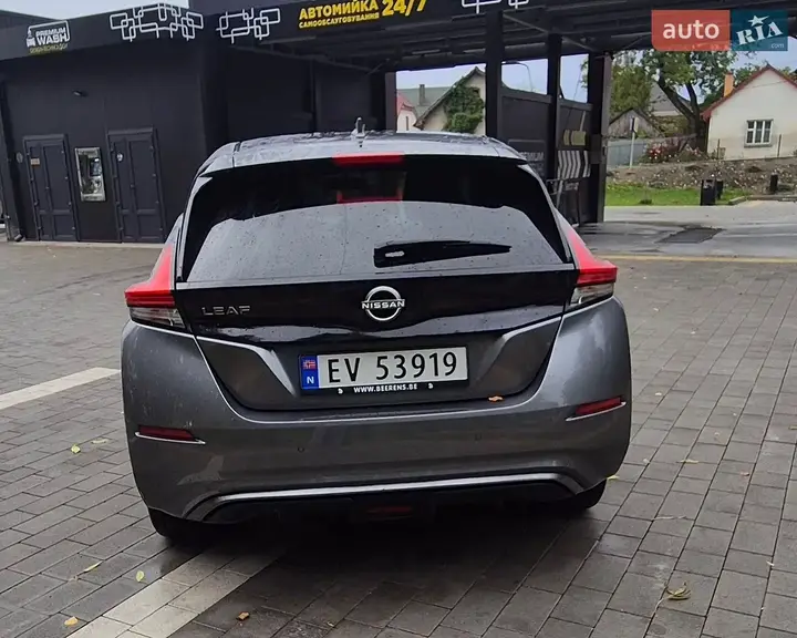 Nissan Leaf 2022 photo 5