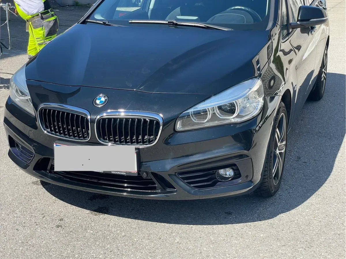BMW 2 Series 2017 photo 2
