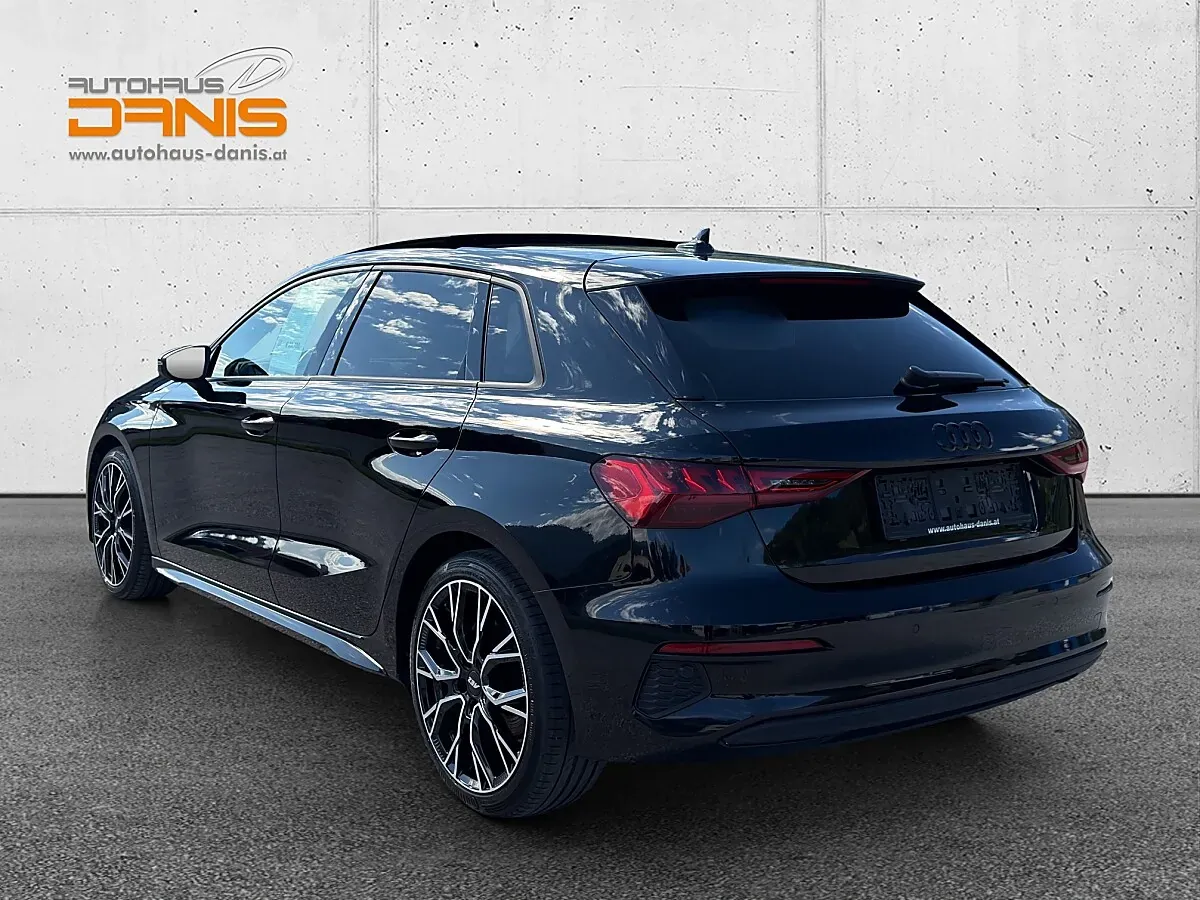 Audi A3 2022 photo 3