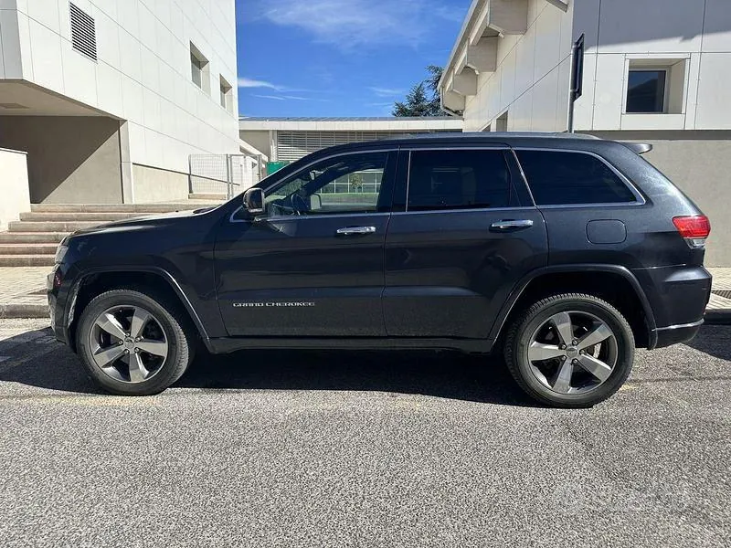 Jeep Grand Cherokee 2015 photo 3