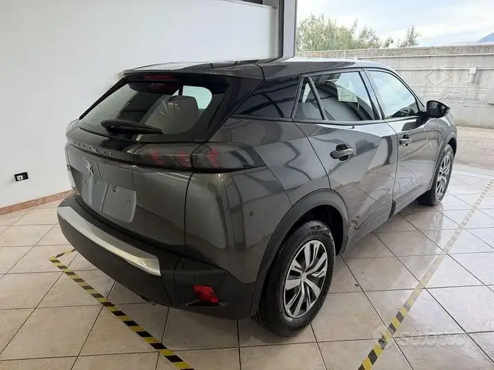 Peugeot 2008 2022 photo 3