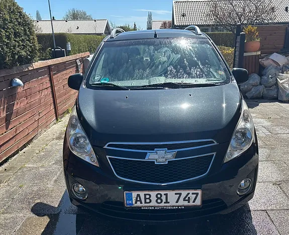 Chevrolet Spark 2012 photo 2