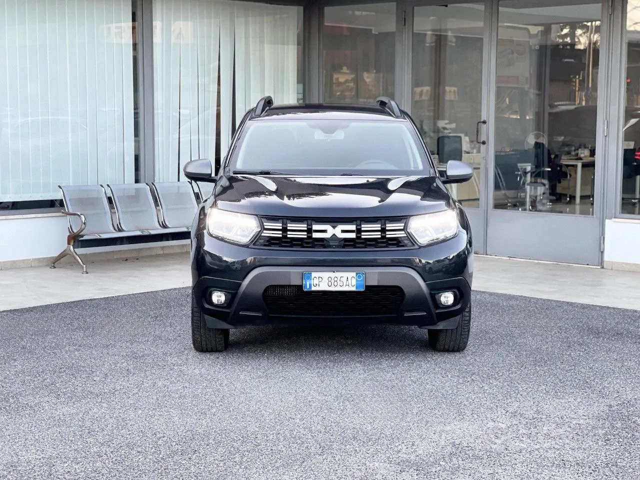 Dacia Duster 2023 photo 2