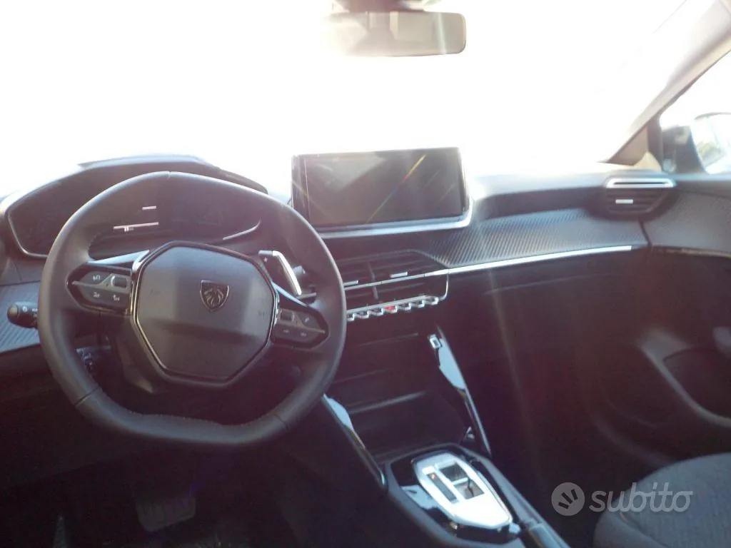 Peugeot 208 2026 photo 4