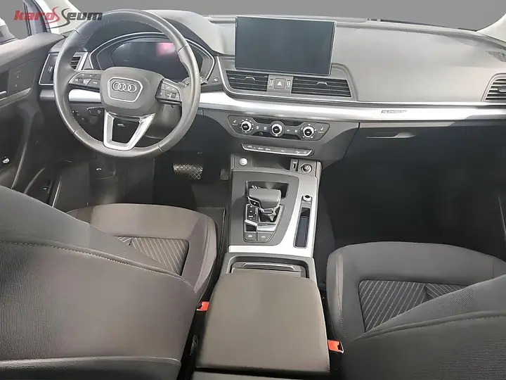 Audi Q5 2024 photo 3