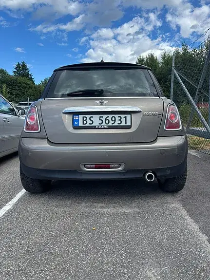 Mini Cooper D 2012 photo 4