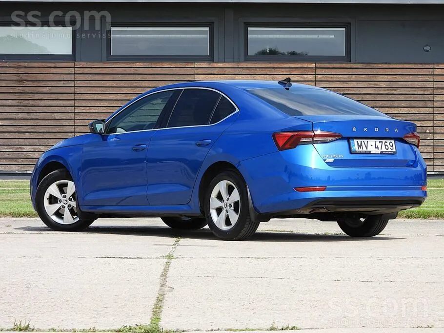 Skoda Octavia 2021 photo 5