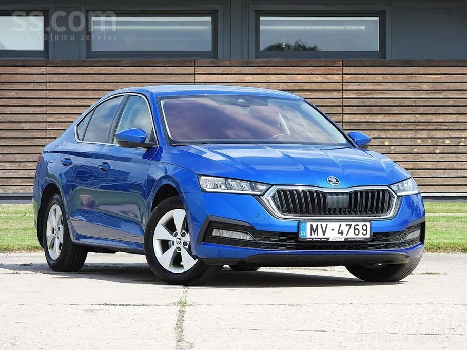 Skoda Octavia 2021 photo 3