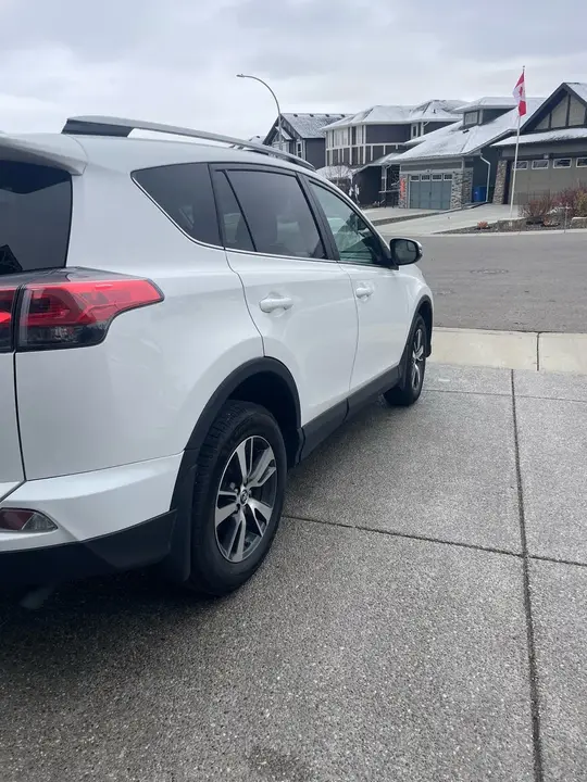 Toyota Rav4 2018 photo 3