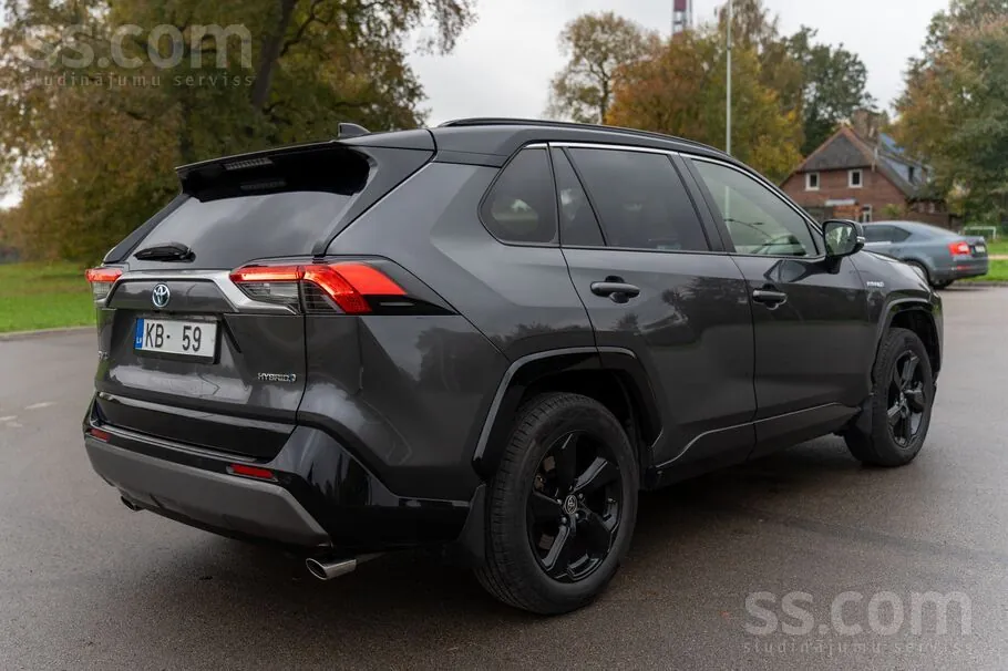 Toyota Rav4 2019 photo 3