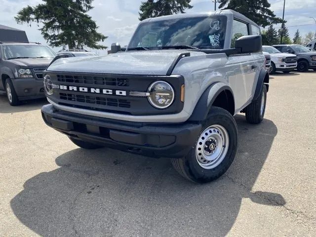 Ford Bronco 2026 photo 2