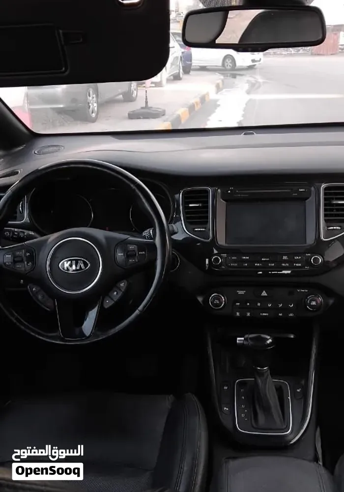 Kia Rondo 2015 photo 4