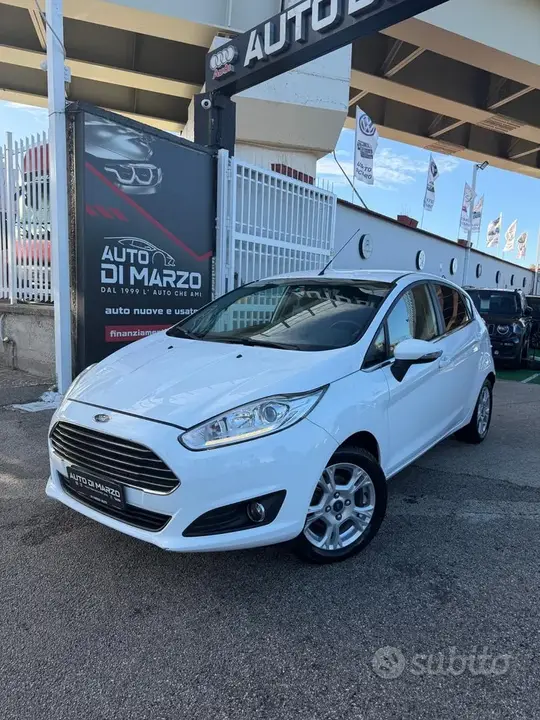 Ford Fiesta 2016 photo 2