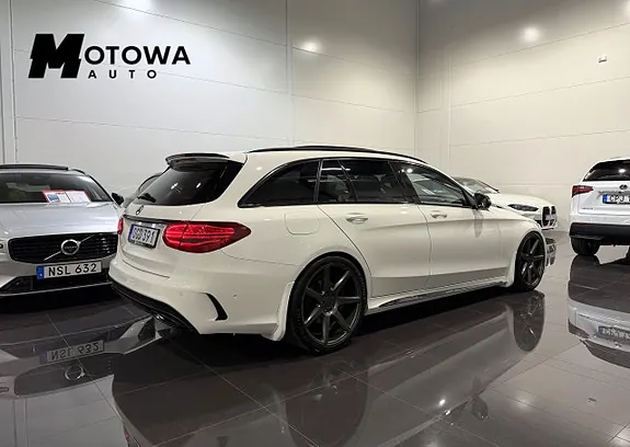 Mercedes-Benz C300 2017 photo 2