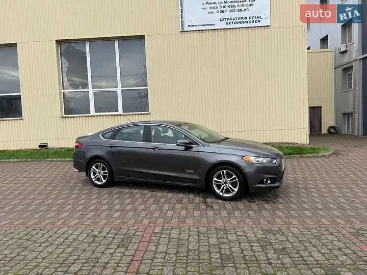 Ford Fusion