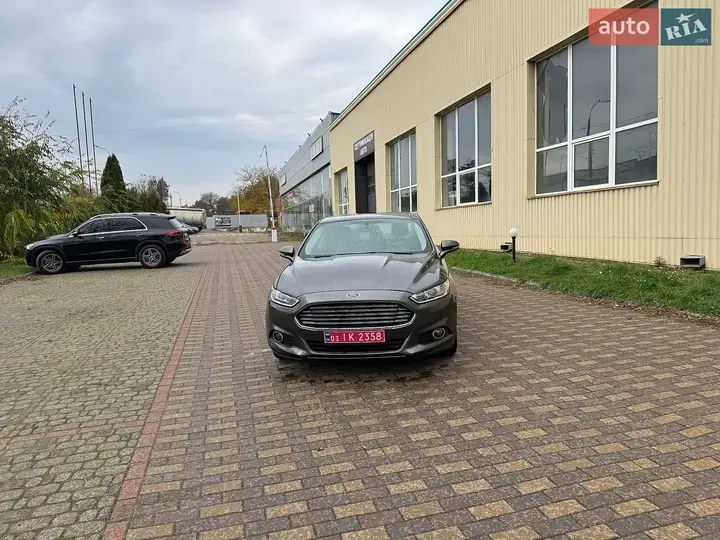 Ford Fusion 2016 photo 5