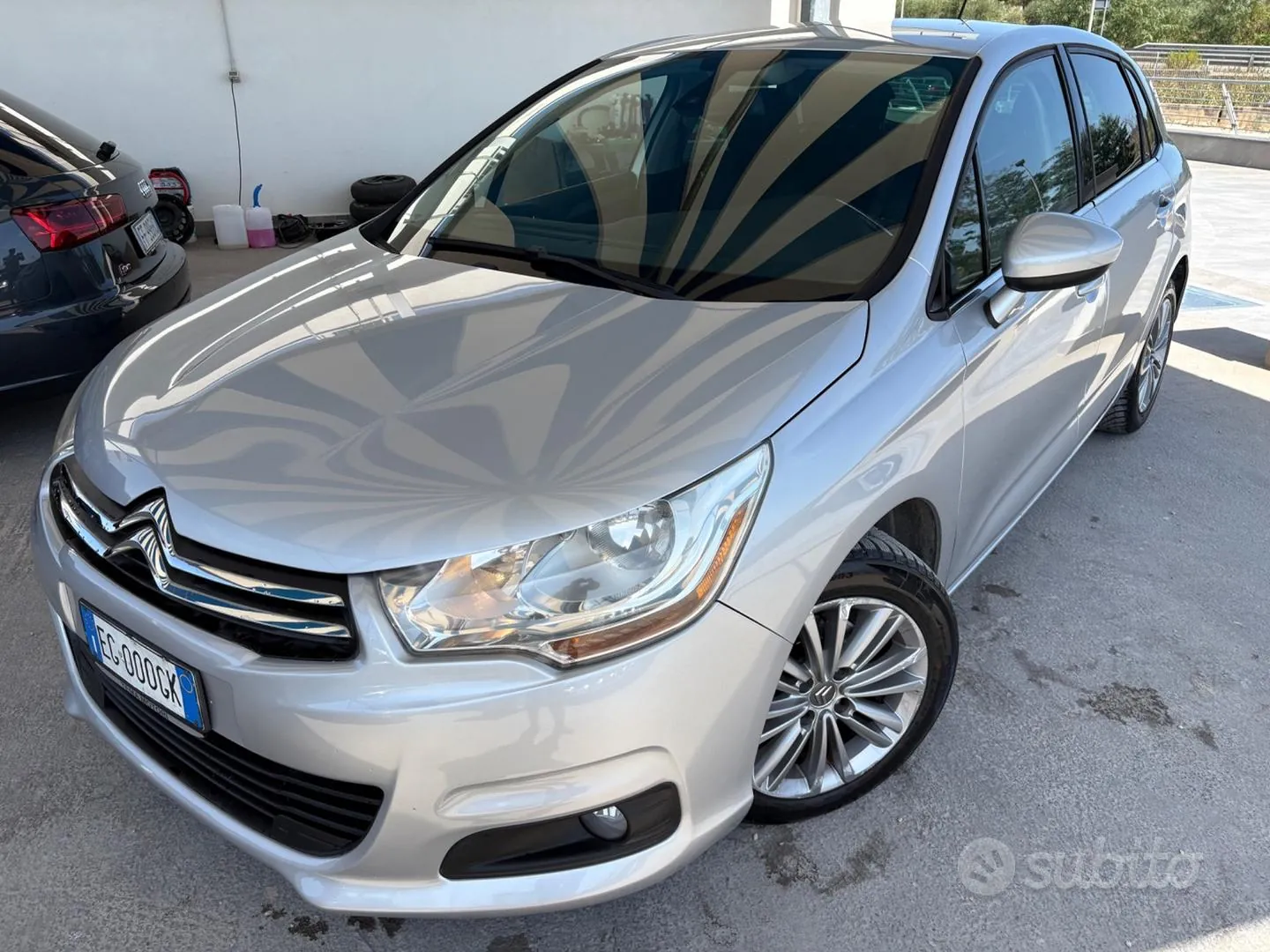 Citroen C4 2011 photo 5