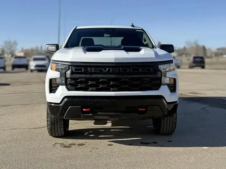 Chevrolet Silverado 1500 2026 photo 3