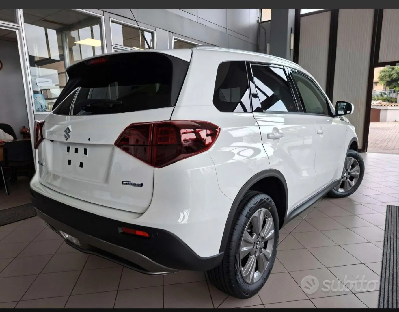 Suzuki Vitara photo 4