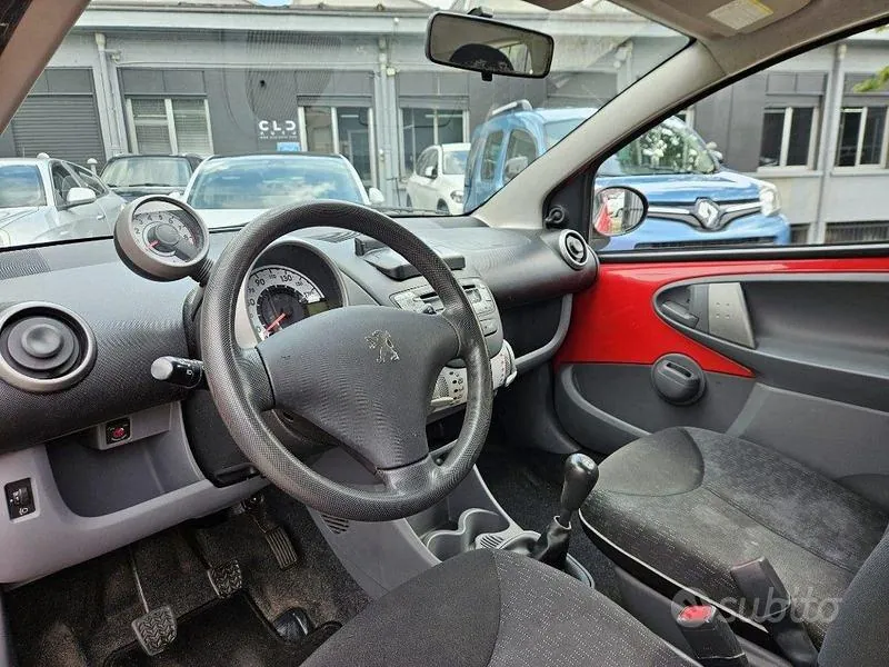 Peugeot 107 2012 photo 5