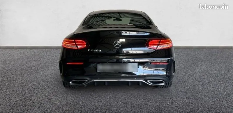 Mercedes-Benz C-Class 2018 photo 2