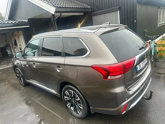 Mitsubishi Outlander 2016 photo 4