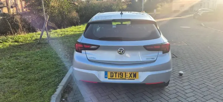 Vauxhall Astra 2019 photo 3