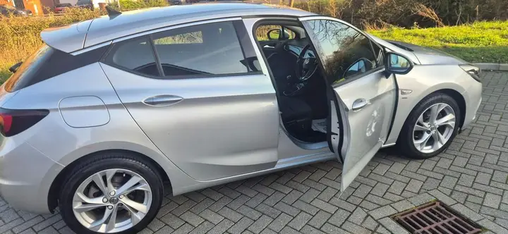 Vauxhall Astra 2019 photo 5