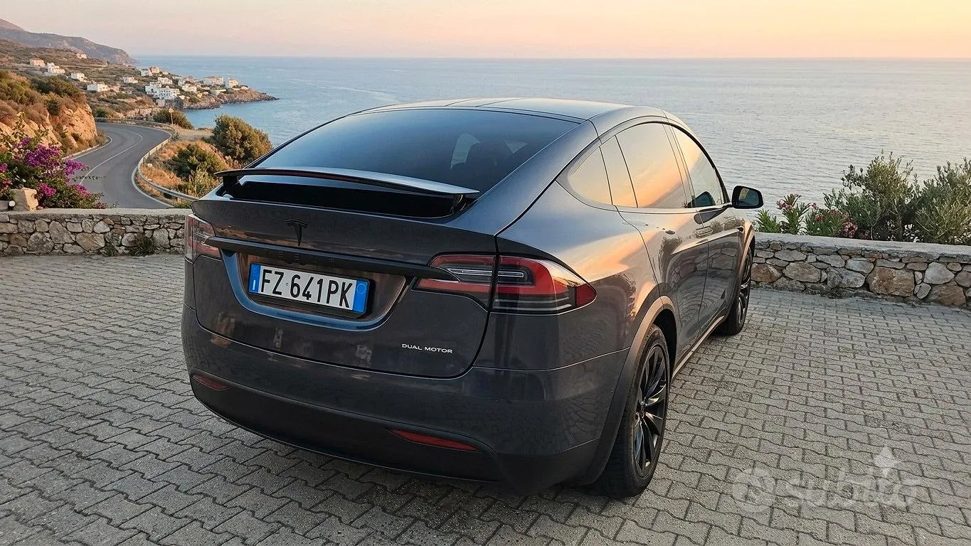 Tesla Model X 2019 photo 3