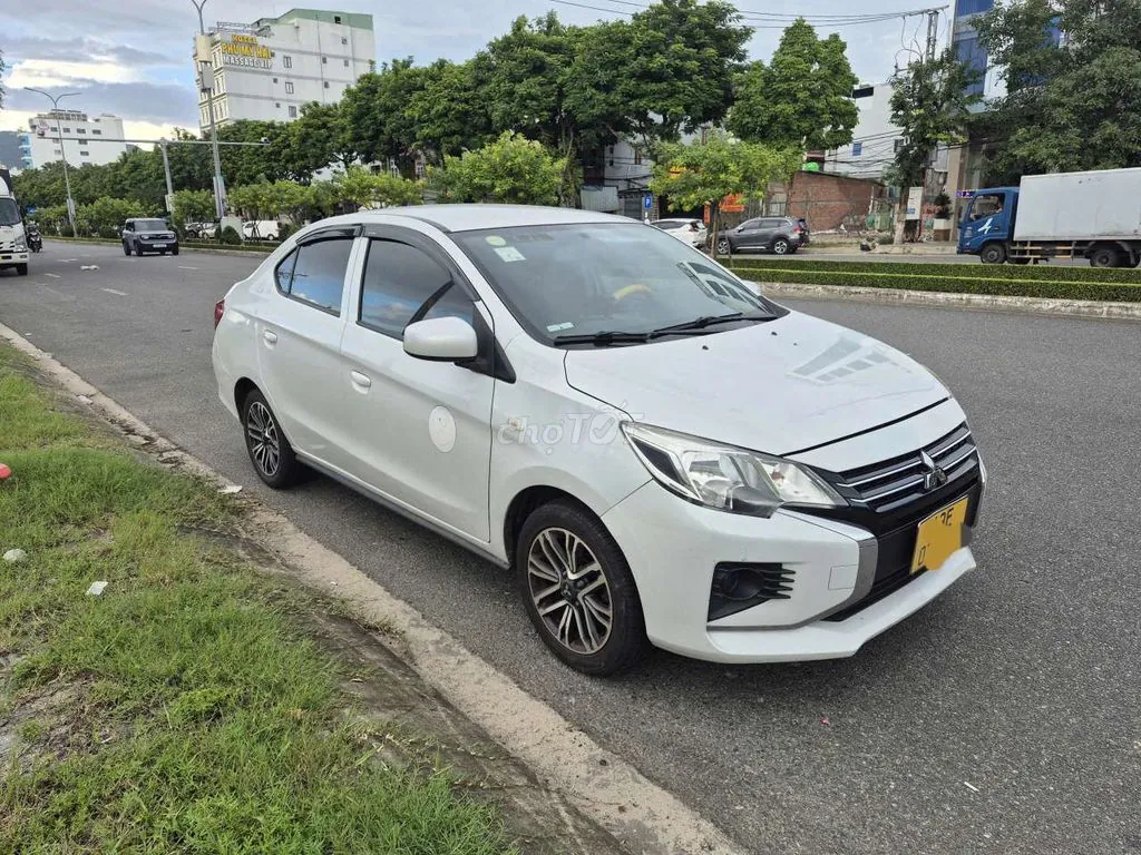 Mitsubishi Attrage 2023 photo 3