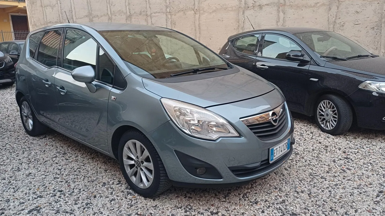 Opel Meriva 2014 photo 2
