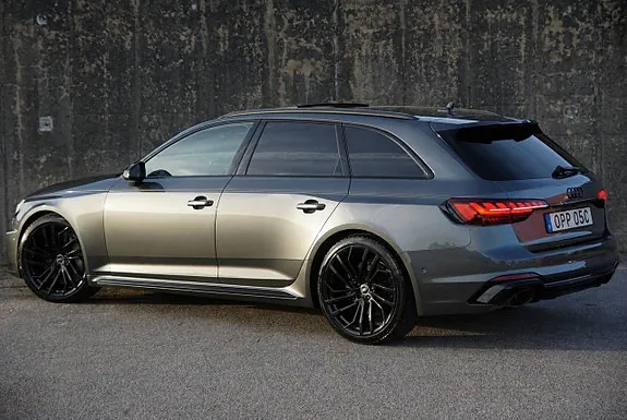 Audi Rs4 2021 photo 5